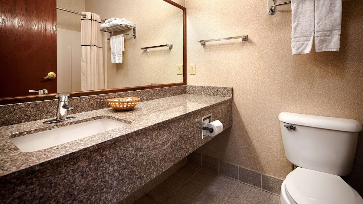 Airport Suites photo 3