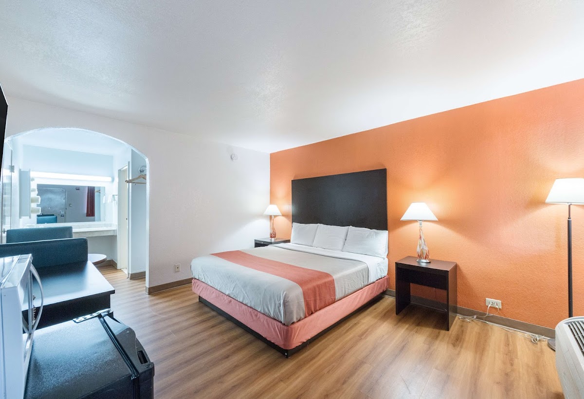 Motel 6 San Antonio, TX - I-10 West photo 2