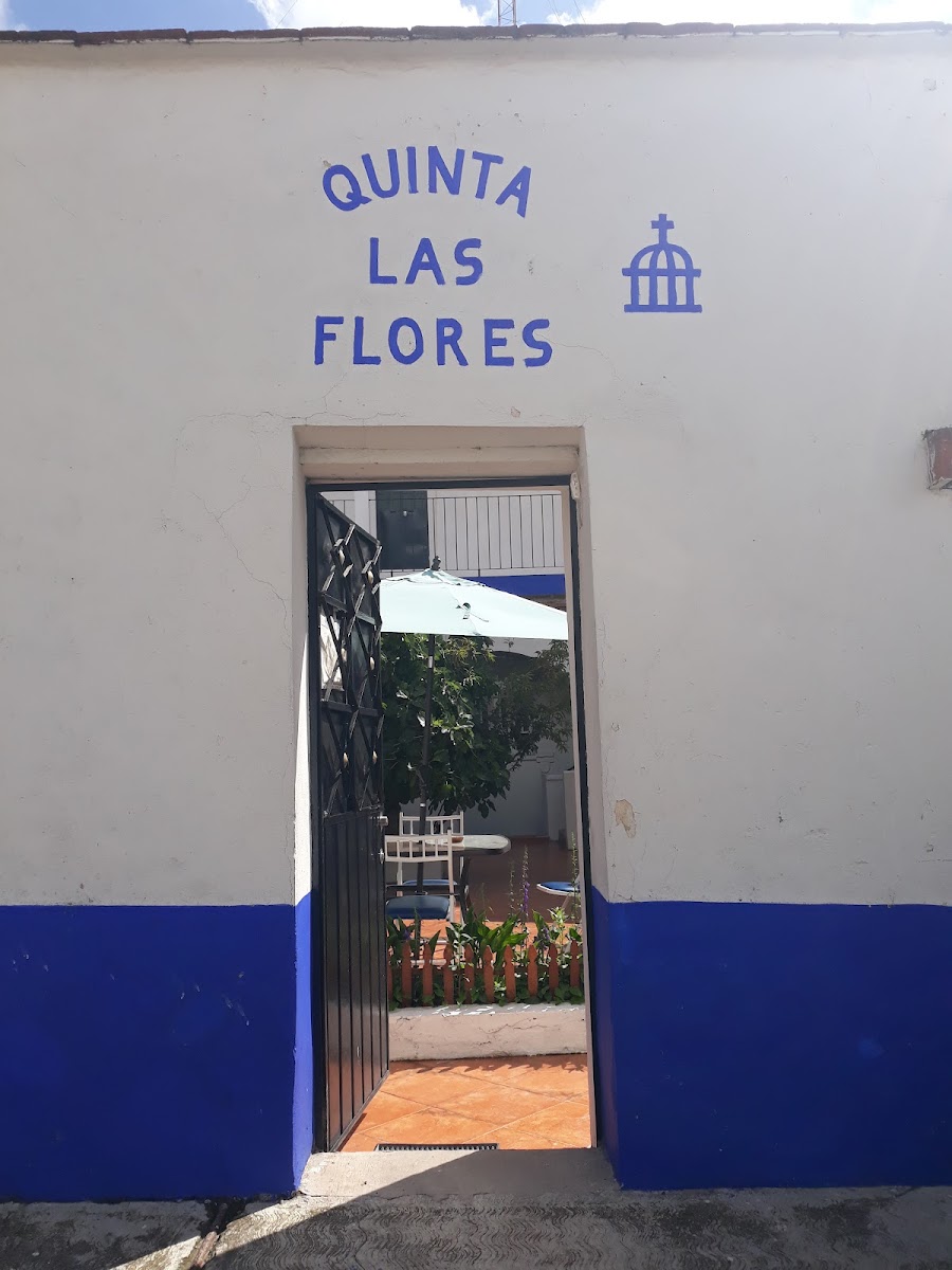 QUINTA LAS FLORES