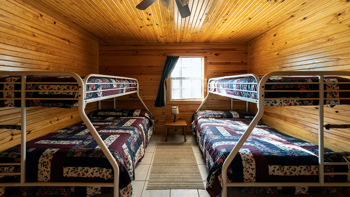Deer Hollow Cabins photo 2