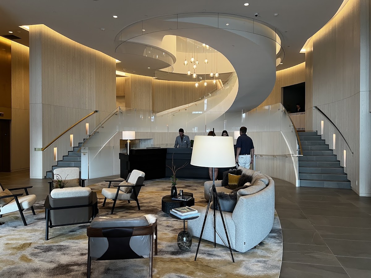 The Pearle Hotel & Spa, Autograph Collection photo 2