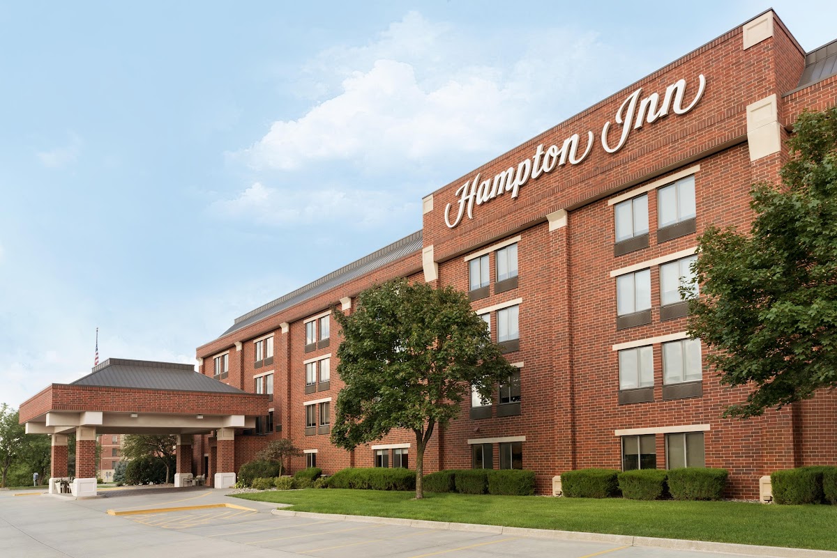 Hampton Inn West Des Moines Lake Drive photo 3
