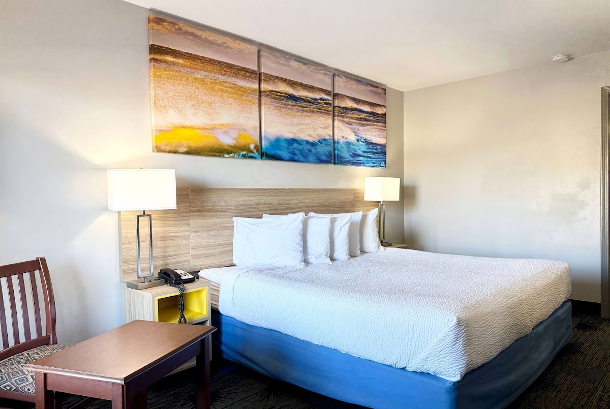 Days Inn by Wyndham Greenville photo 2