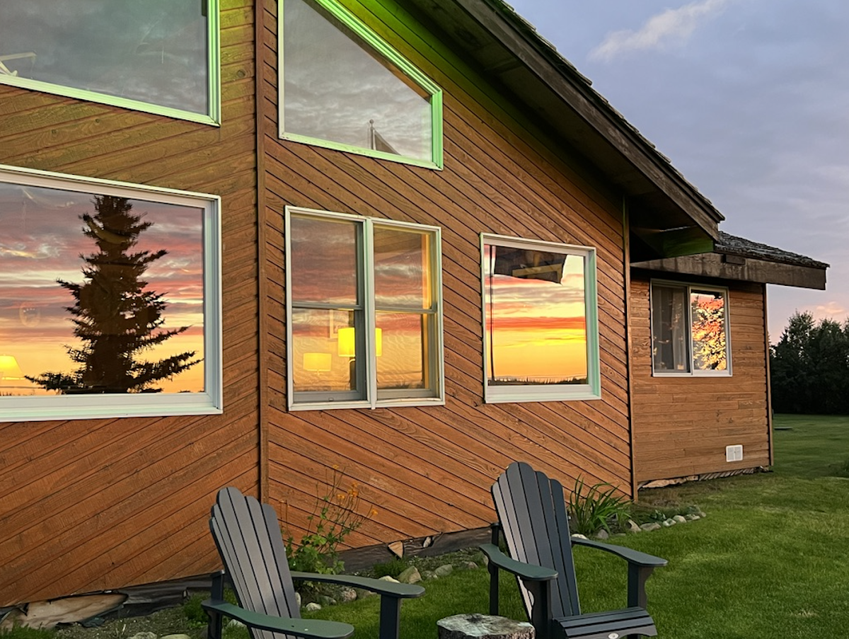 Alaska Rainbow Lodge