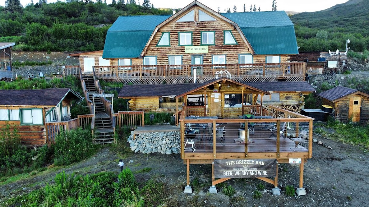Alpine Creek Lodge