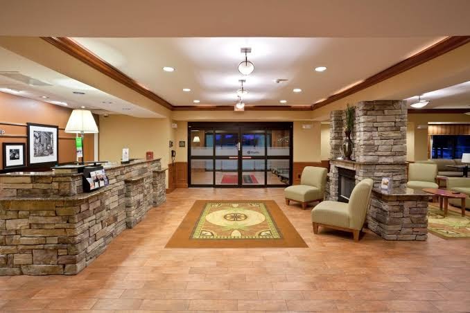 Hampton Inn Detroit/Utica-Shelby Township photo 3