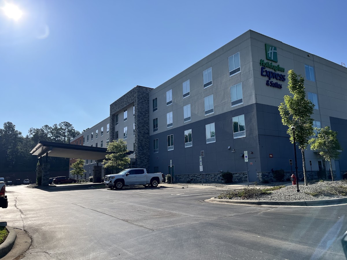 Holiday Inn Express & Suites Raleigh Airport - Brier Creek by IHG photo 2