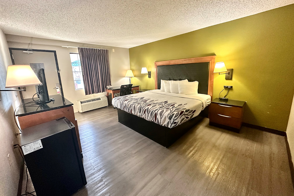 Red Carpet Inn Takoma Park, MD photo 2