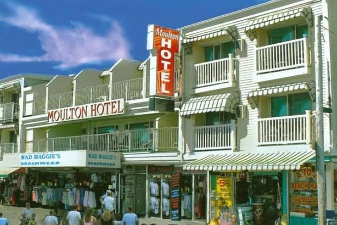 Moulton Hotel