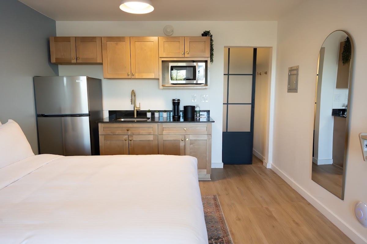 The Kennedy Hotel - SureStay Collection by Best Western photo 2