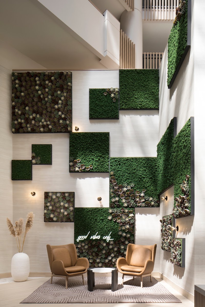 Hilton Santa Monica Hotel & Suites photo 3