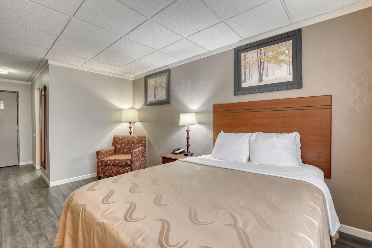 Quality Inn & Suites Green Bay Downtown photo 2