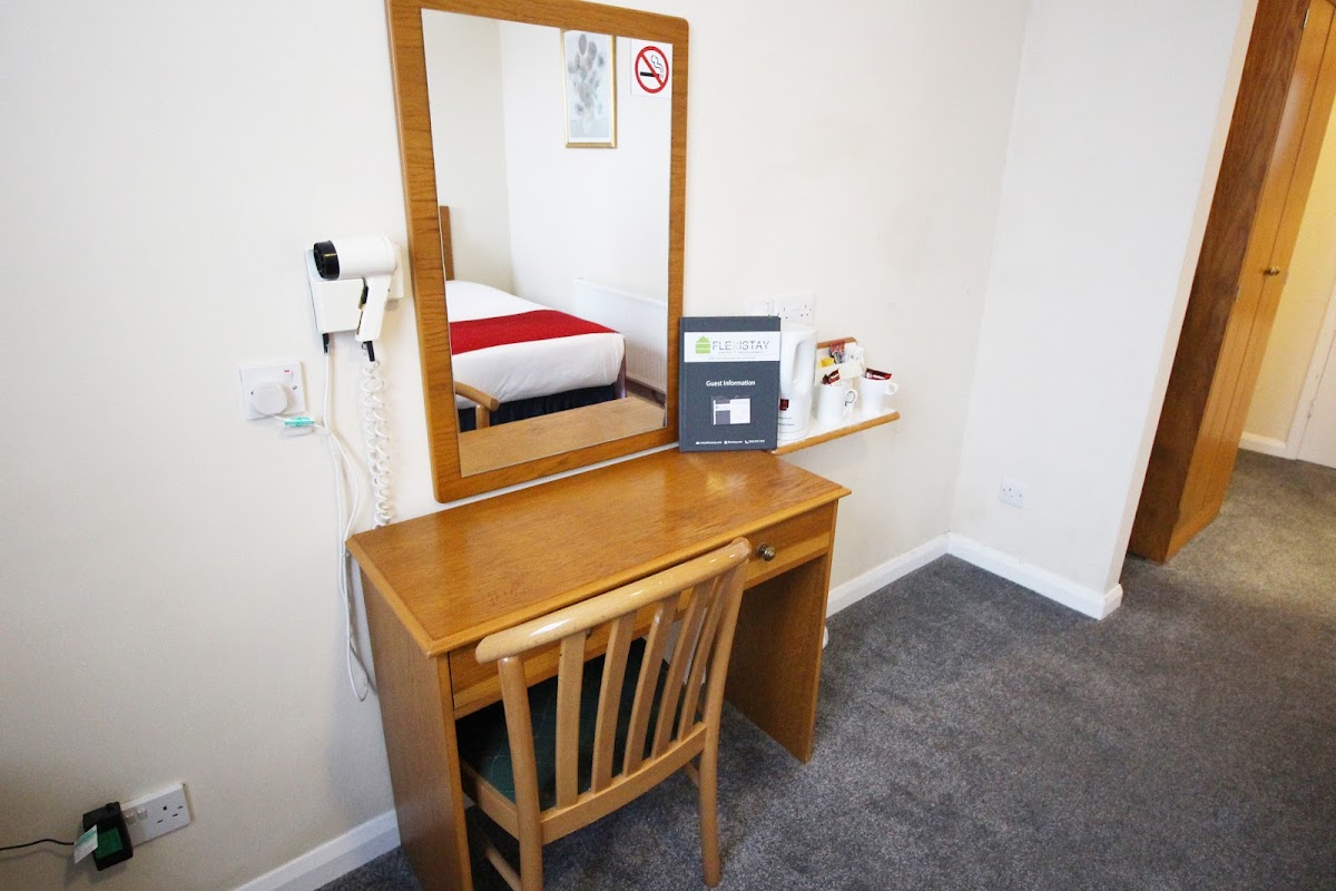 Flexistay Reading West Aparthotel photo 3