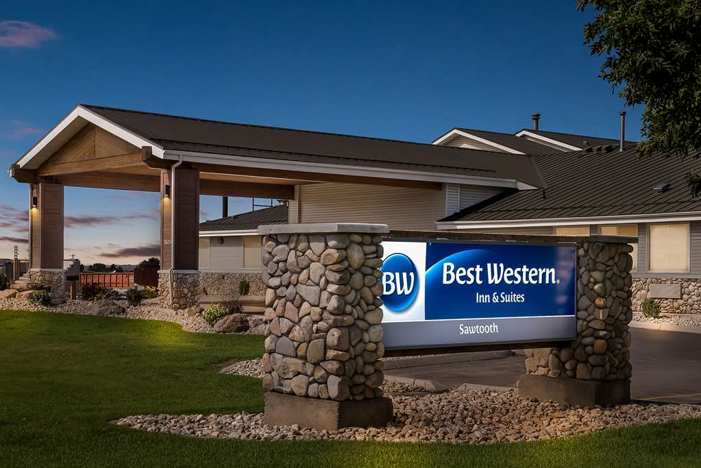 Best Western Sawtooth Inn & Suites
