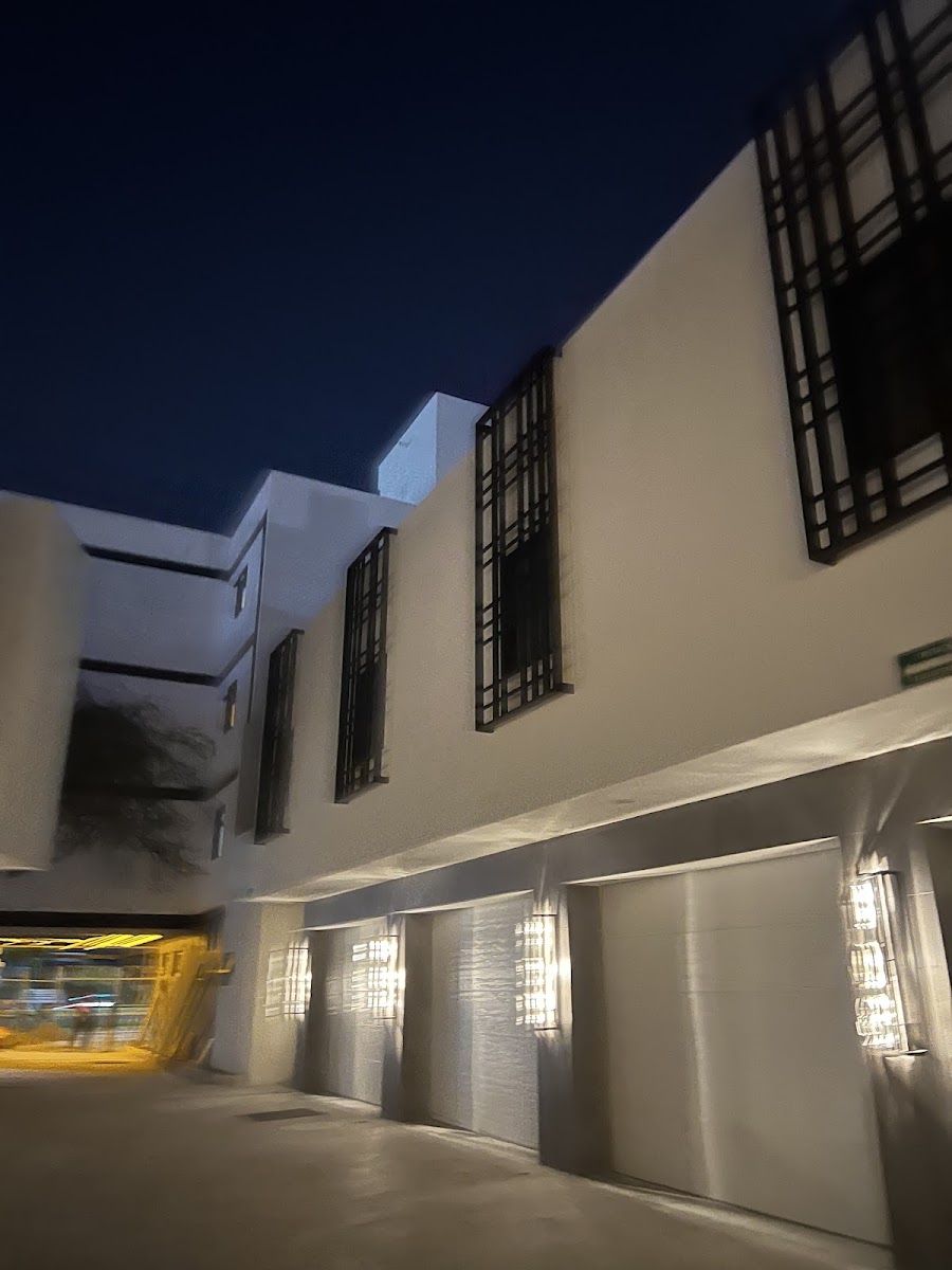 Switch Auto Hotel