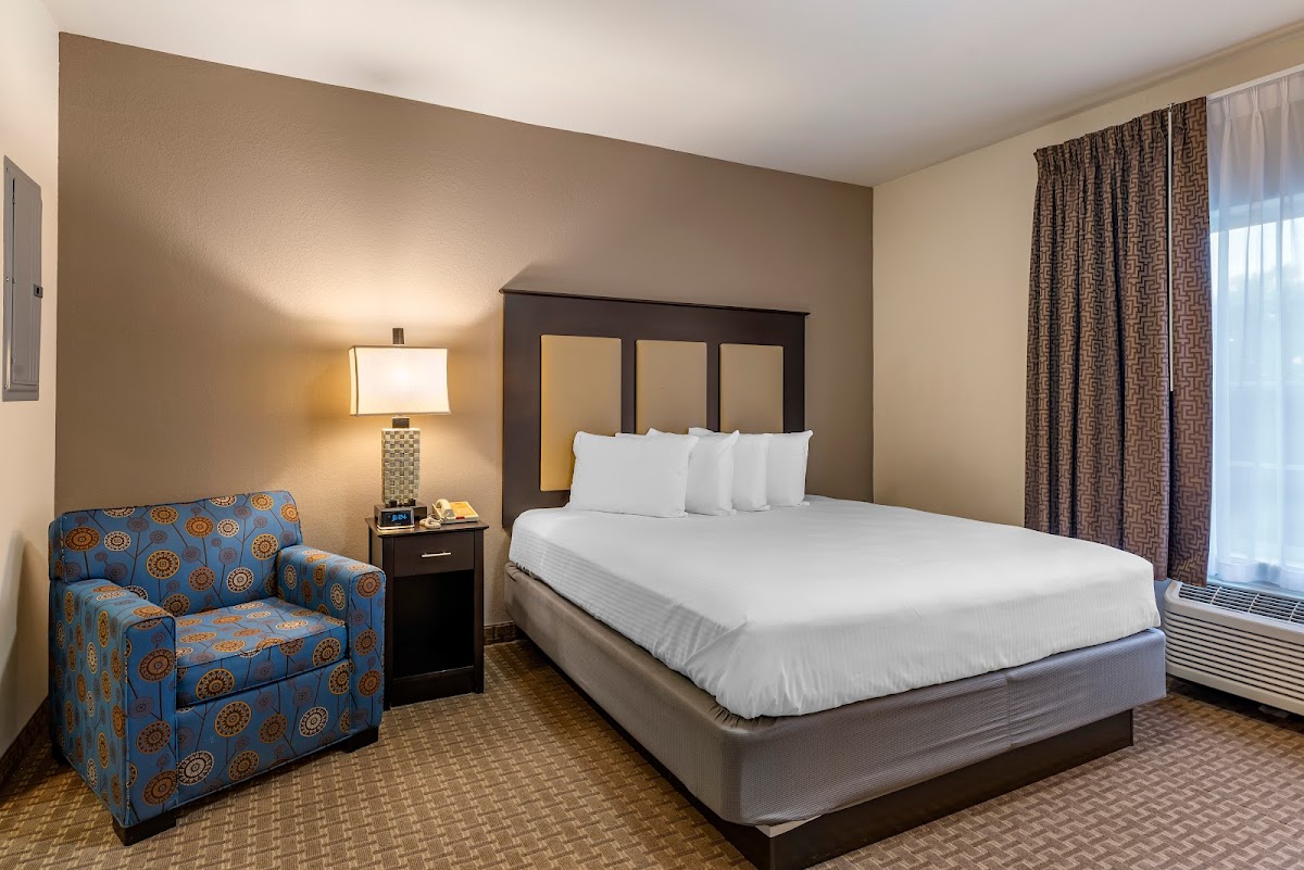 Stay-Over Suites photo 3