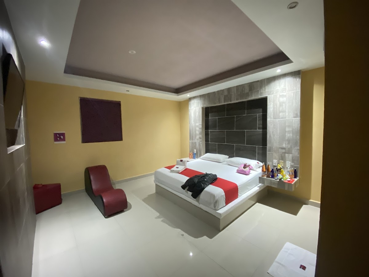Qmotel photo 2