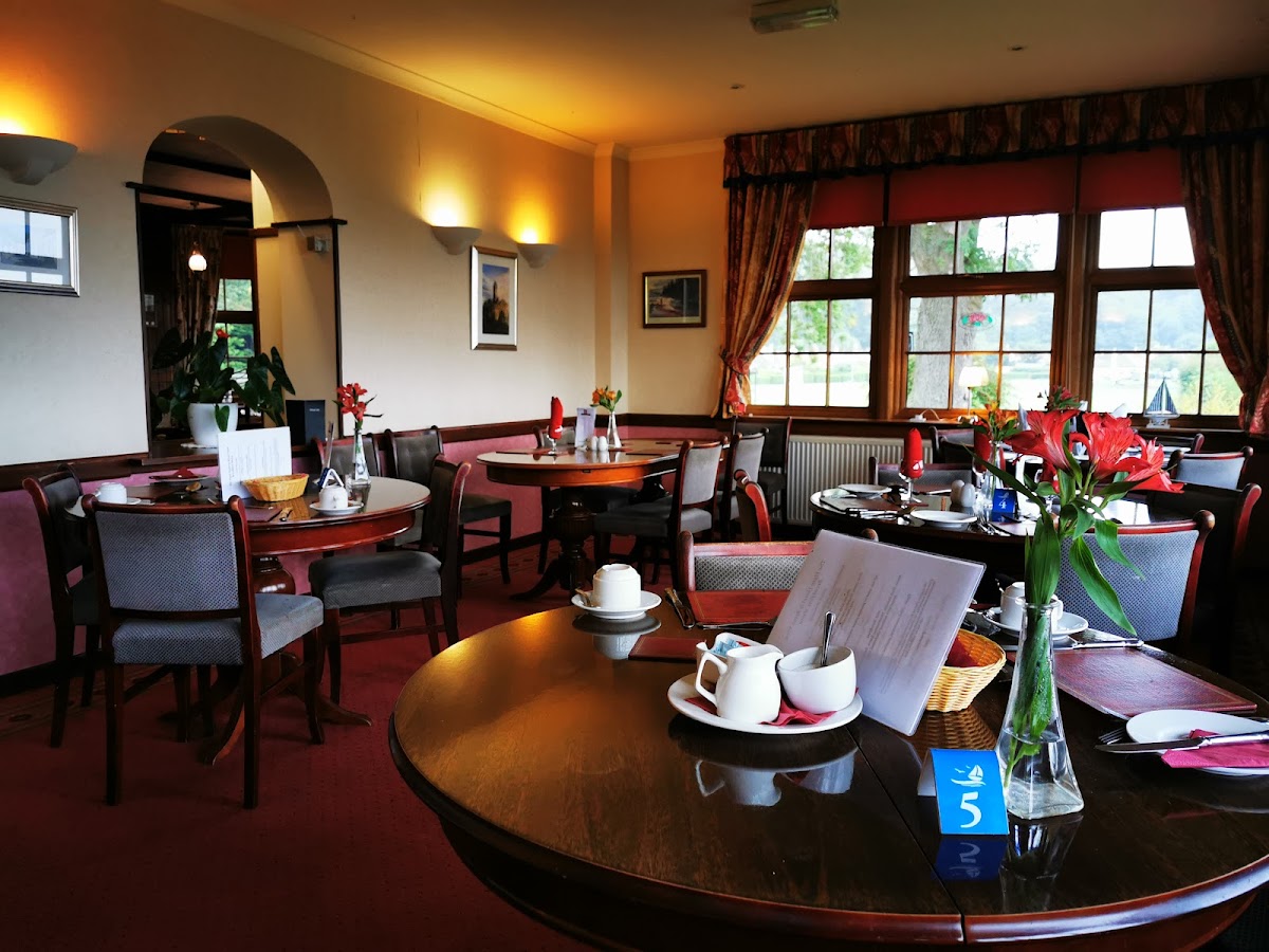 The Elgin Hotel photo 3