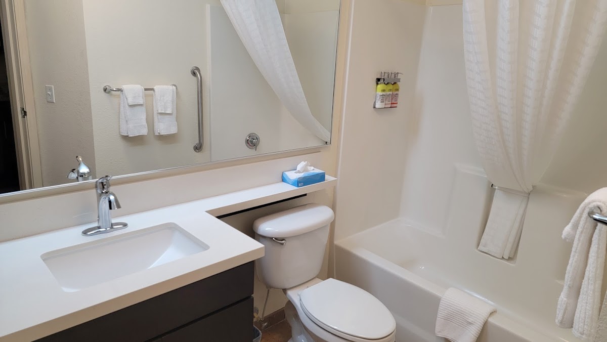 Candlewood Suites Paducah, an IHG Hotel photo 3