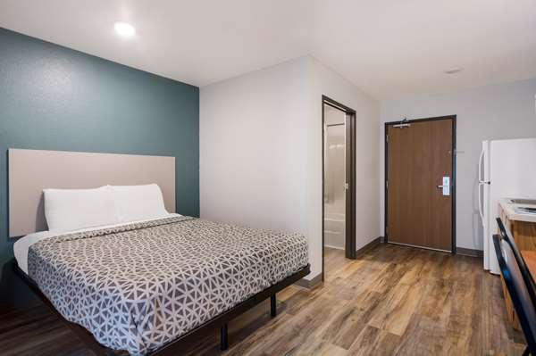 WoodSpring Suites Columbia Fort Jackson photo 2