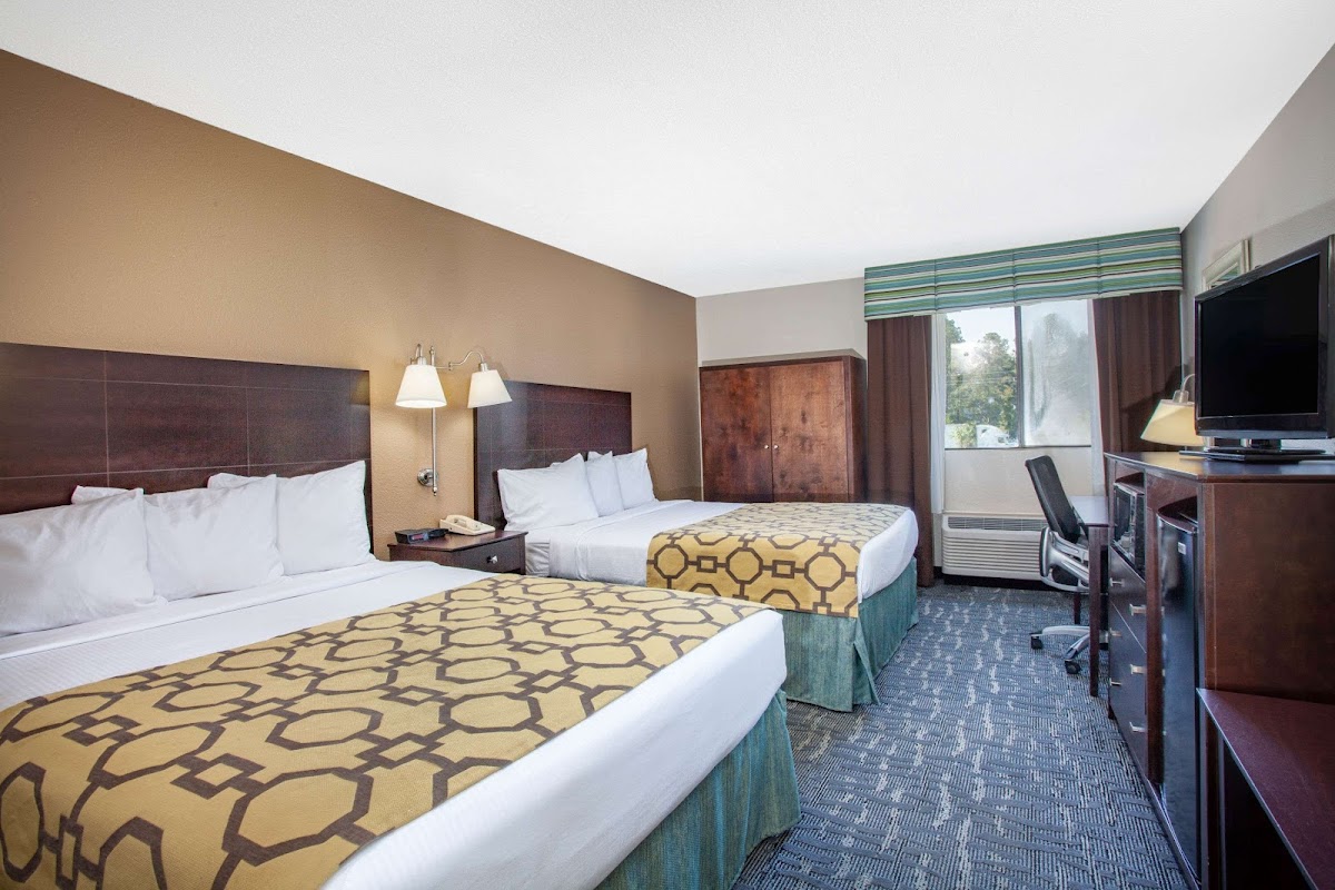 Baymont by Wyndham Saraland photo 2