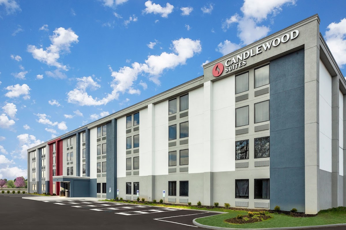 Candlewood Suites Columbus North - Worthington, an IHG Hotel