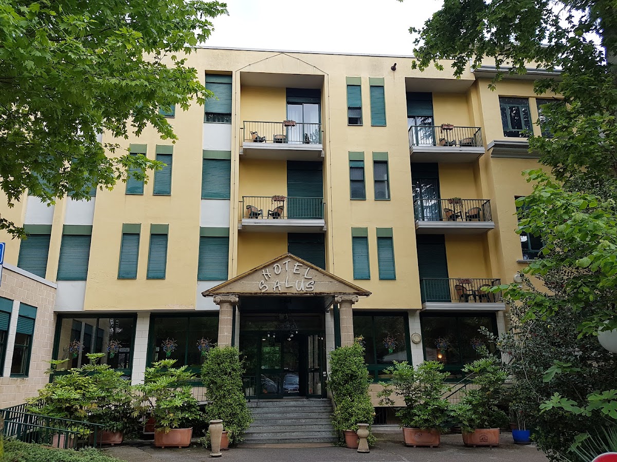 Hotel Salus