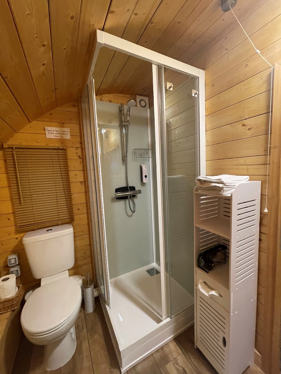 Loch Lomond Sunset Glamping Pod photo 2