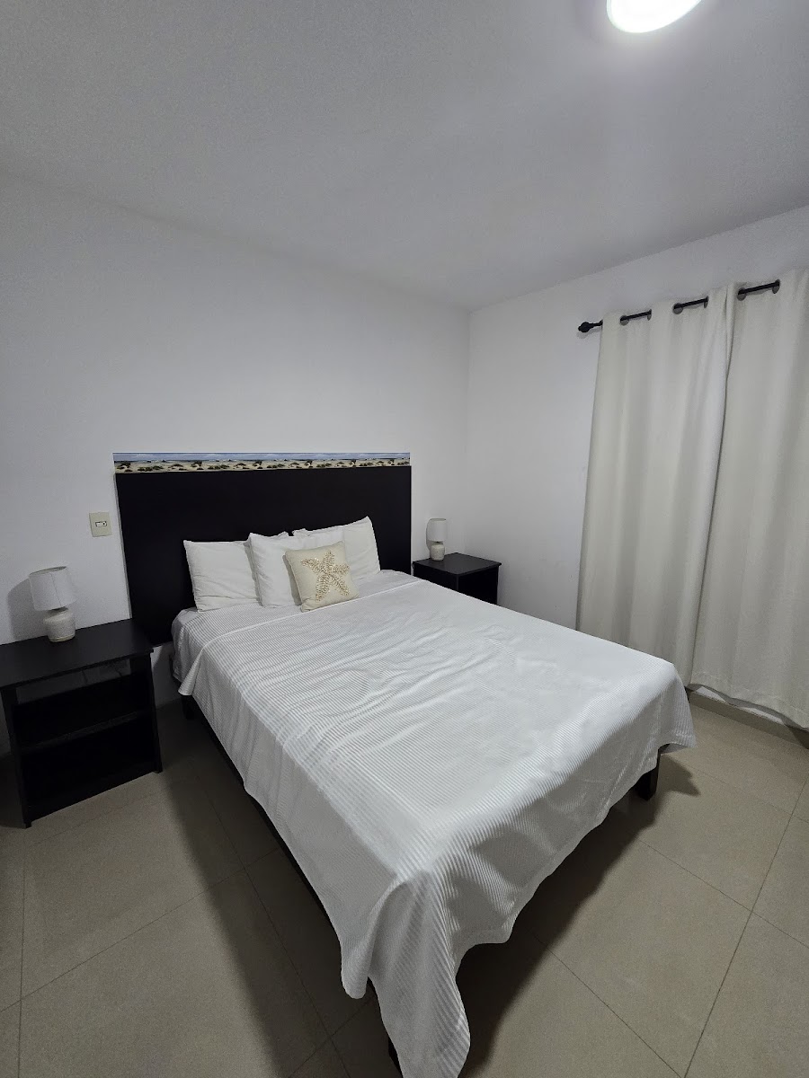 Sea Rock Hotel photo 2