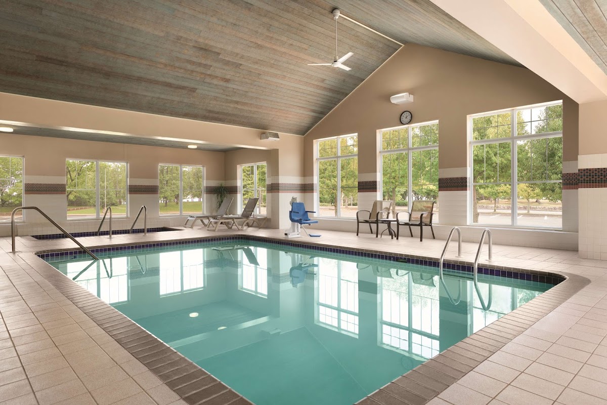 Country Inn & Suites by Radisson, Brooklyn Center, MN photo 3