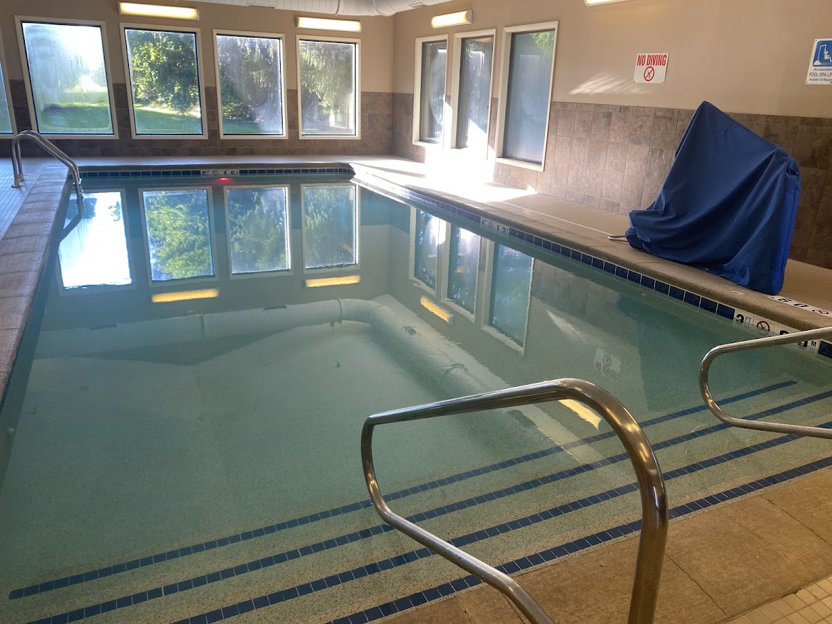 Comfort Inn Lansing West photo 3