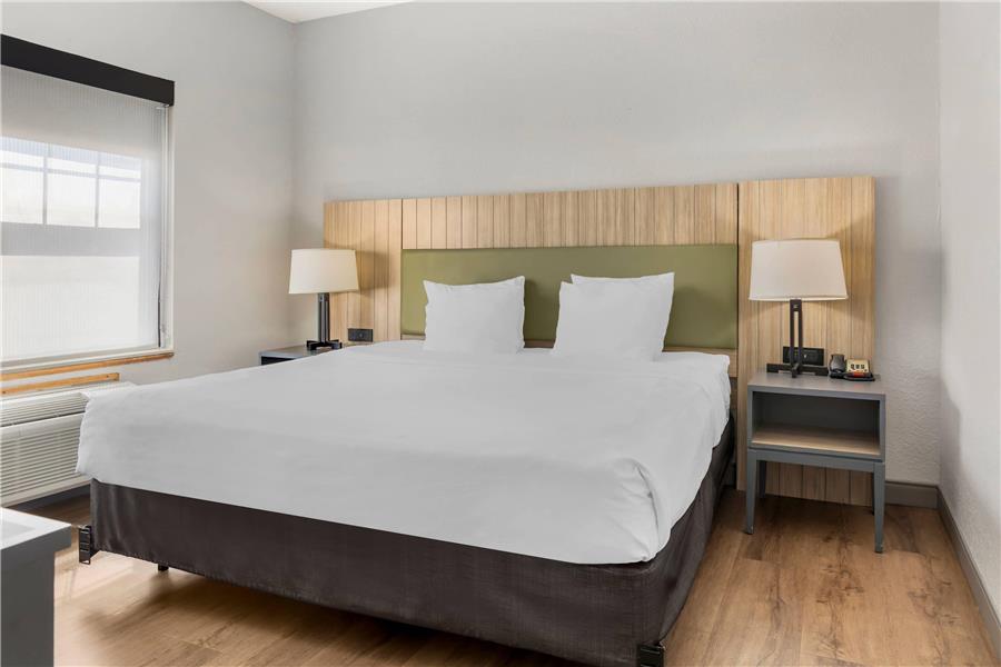 Country Inn & Suites by Radisson, Georgetown, KY photo 2
