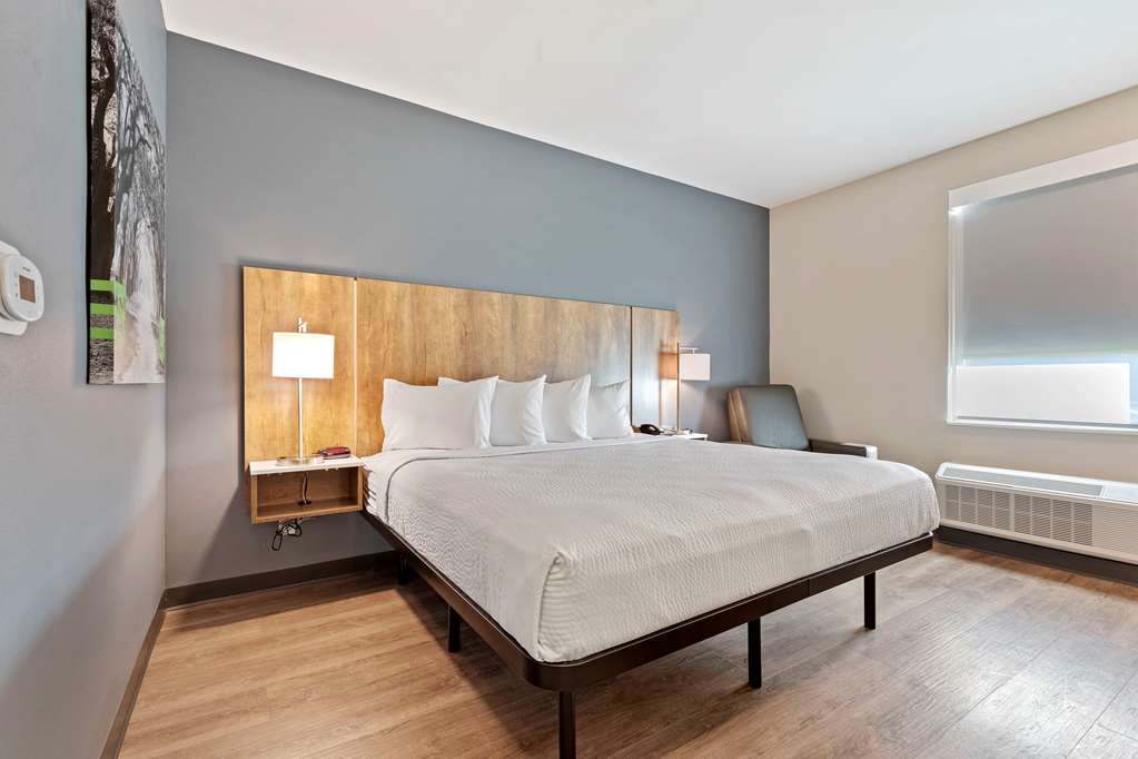 Extended Stay America Premier Suites- Savannah - Pooler photo 2