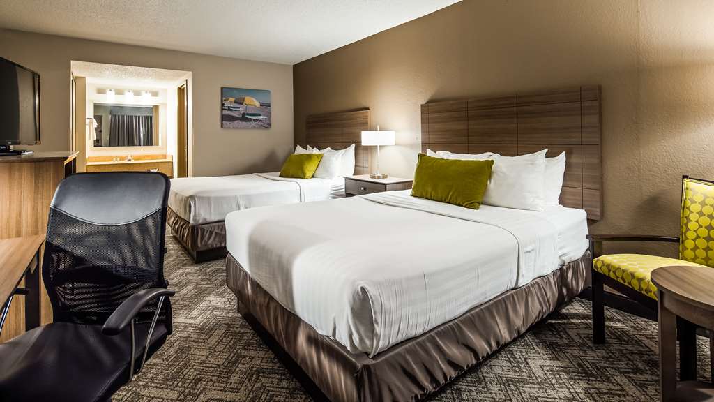 Best Western Center Inn photo 2