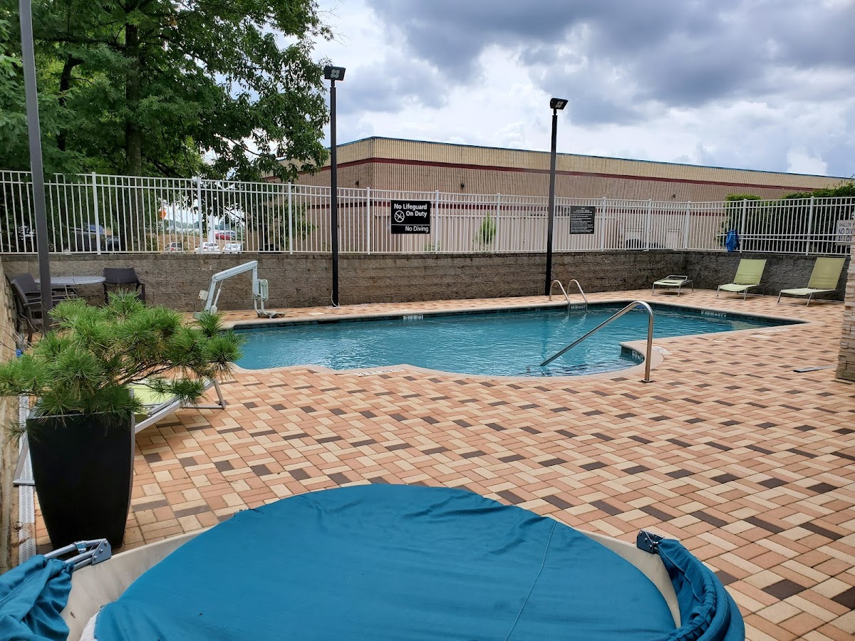 Hampton Inn Greenville/I-385 Haywood Mall photo 3
