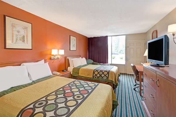 Super 8 by Wyndham Gastonia photo 2