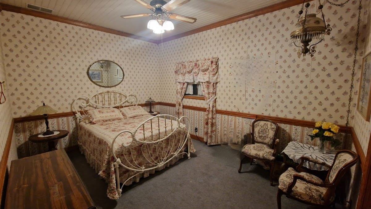 Mariposa Hotel Inn photo 2