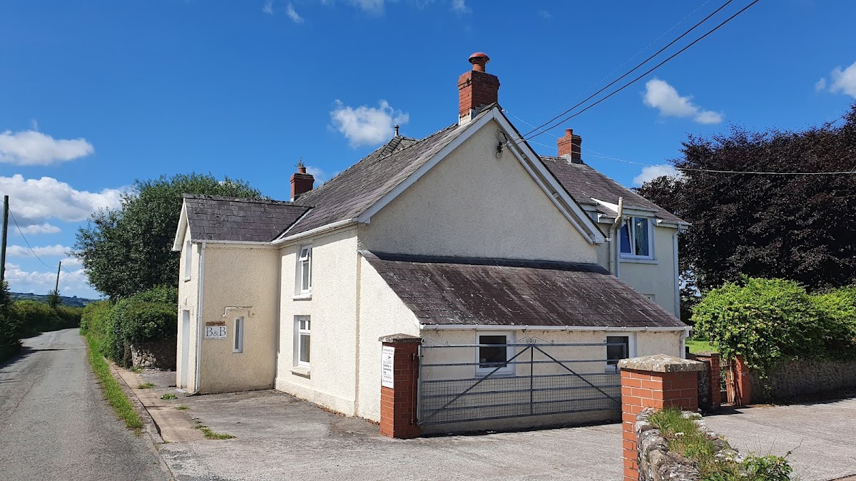 Tŷ Newydd Bed & Breakfast
