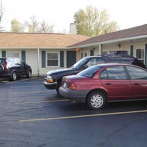 Village Inn Motel Holt