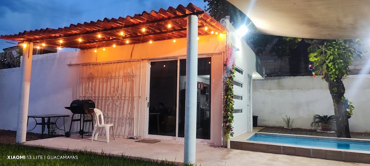 CASA GUACAMAYAS
