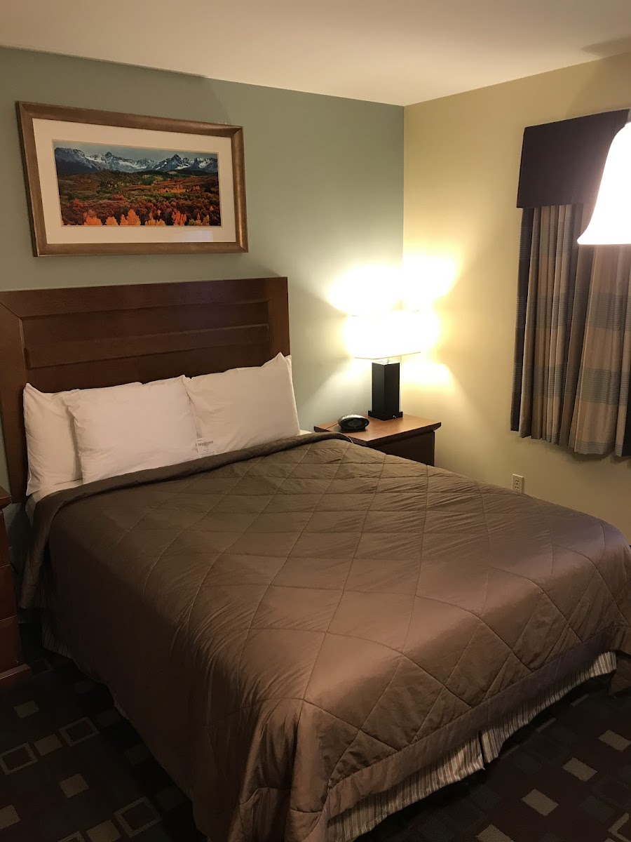 BLDG 1030, lodging