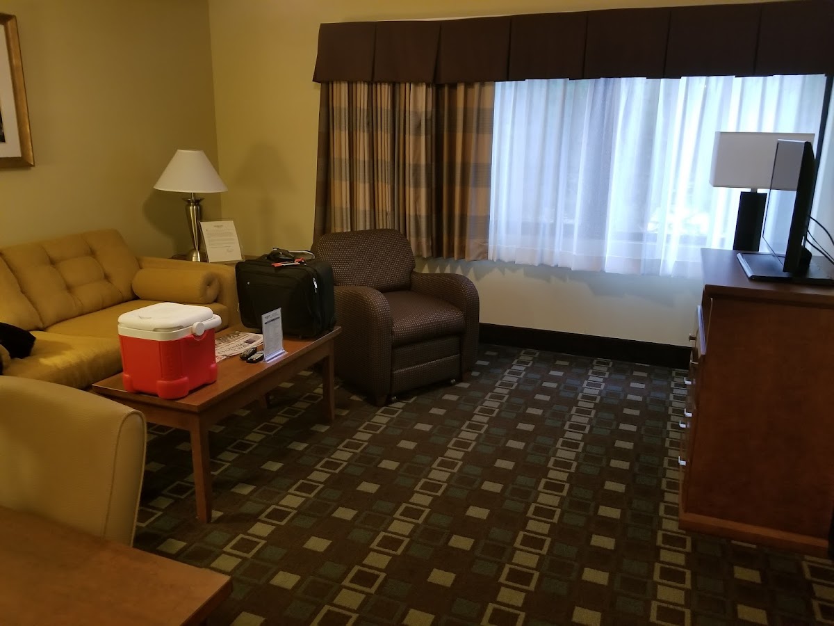 BLDG 1030, lodging photo 3