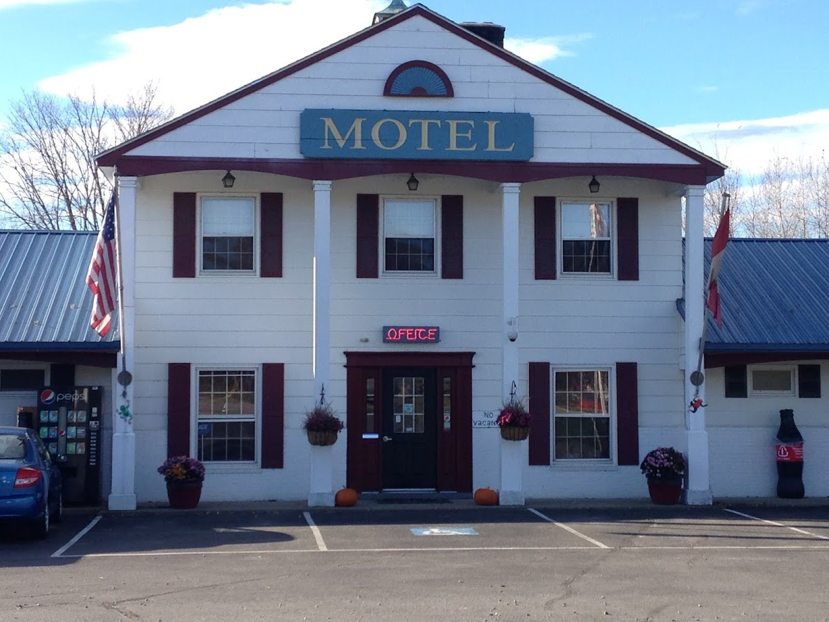 Colonial Valley Motel photo 3