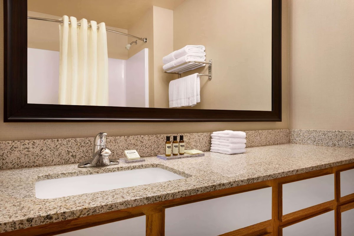Hawthorn Extended Stay by Wyndham Milwaukee Airport photo 3