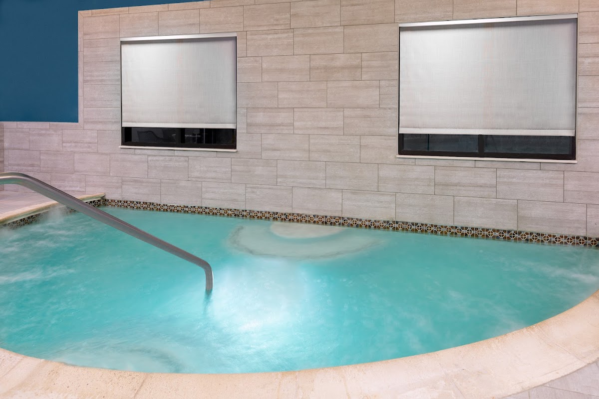 Hampton Inn Coventry-Warwick Area photo 3