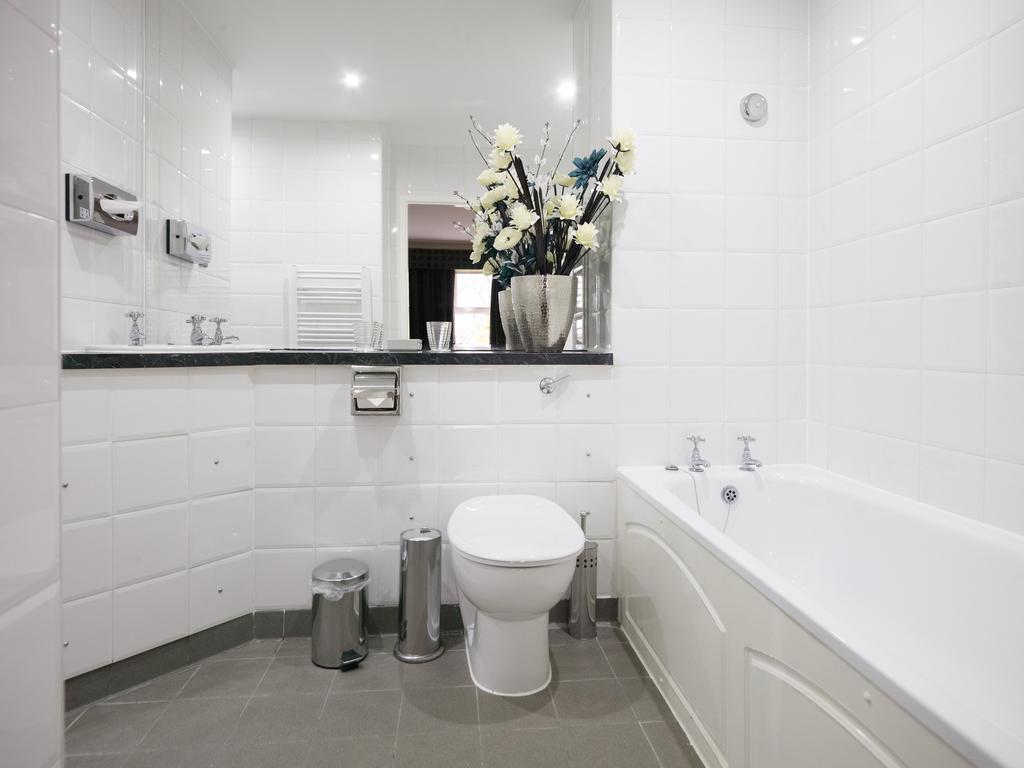 The Avenue Hotel Ltd photo 3