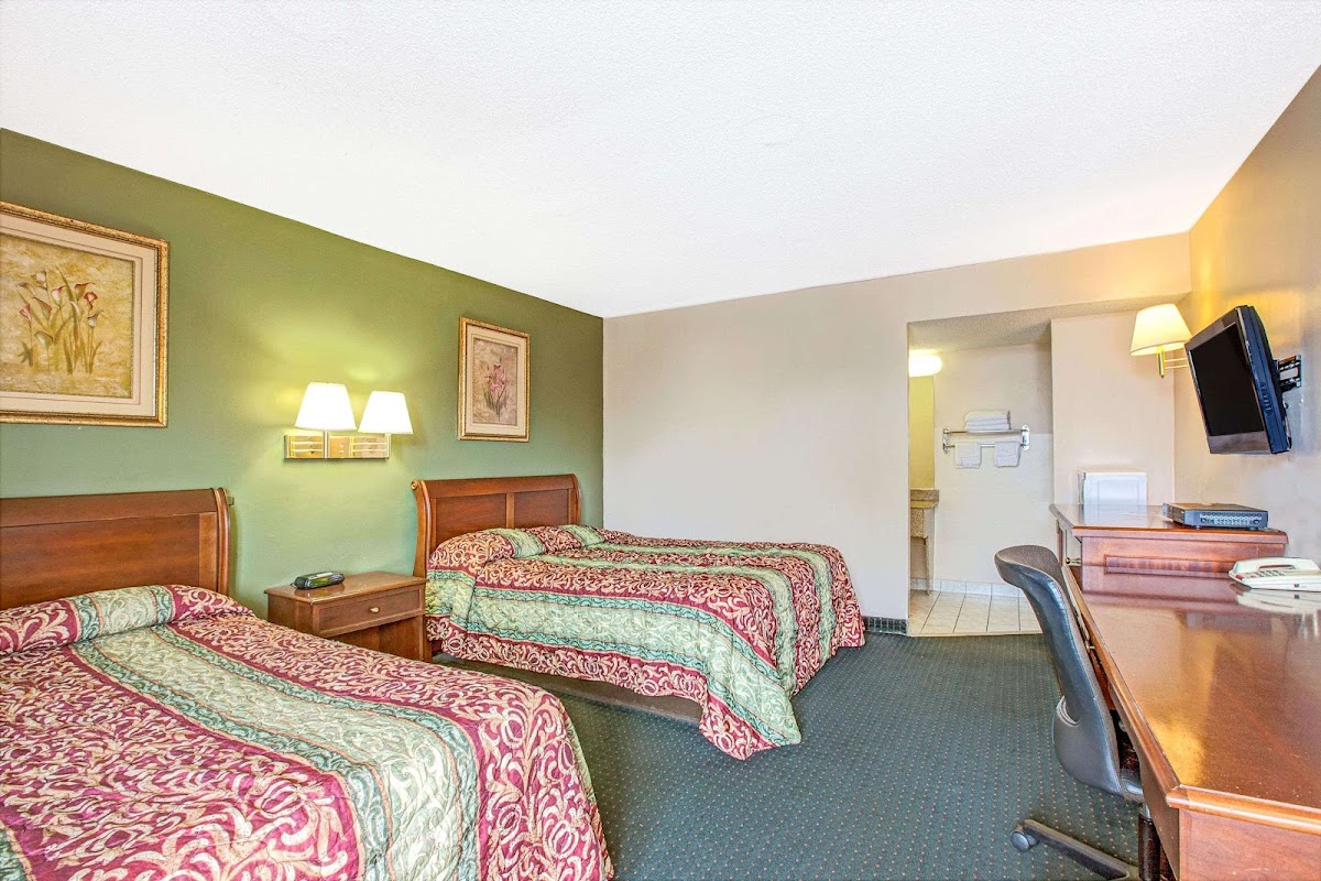 Knights Inn South Hackensack photo 2