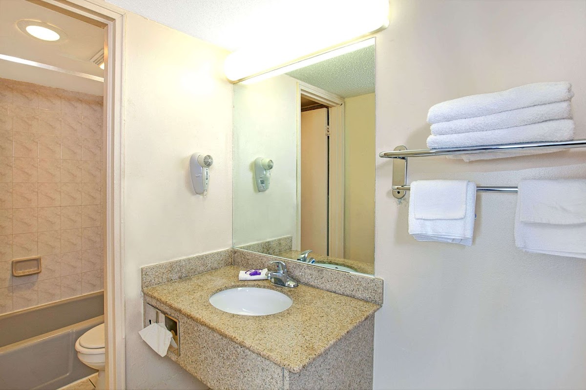 Knights Inn South Hackensack photo 3