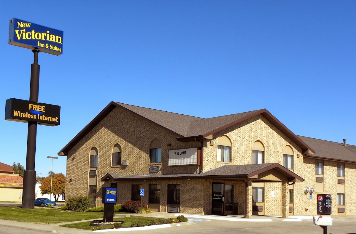 New Victorian Inn & Suites - Kearney