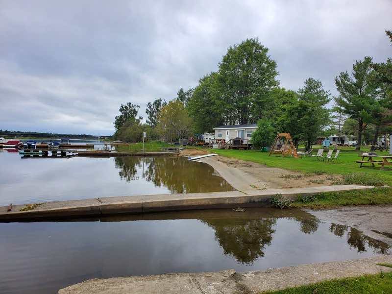 Magnetawan River Resort photo 3
